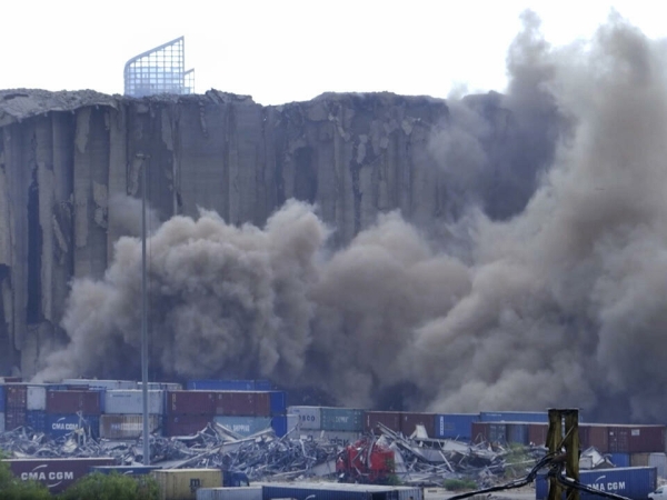 Liban : effondrement partiel des silos du port de Beyrouth