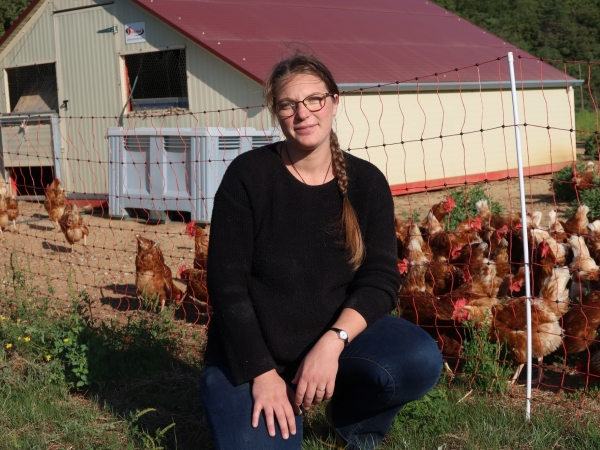 Loriane Mazard : « J’élève désormais mes propres poulettes »