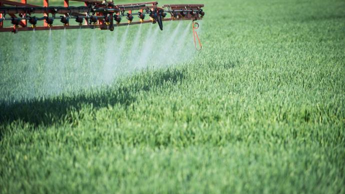 Pesticides : légère hausse des ventes en 2021