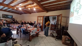 Les agriculteurs invités à voir  leur « ferme au microscope »