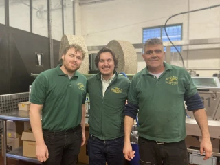 À l’Huilerie Richard, près de cinq tonnes d’huile produites chaque jour