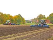 Quelles énergies alternatives pour remplacer les moteurs thermiques des tracteurs agricoles ?