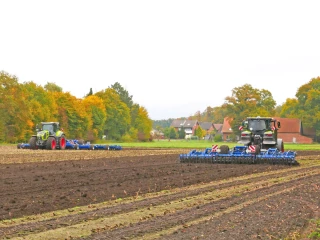 Quelles énergies alternatives pour remplacer les moteurs thermiques des tracteurs agricoles ?