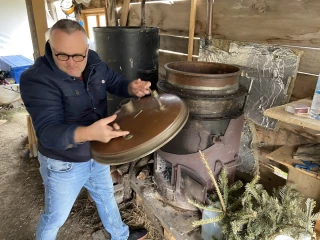 À la Ferme 5 PM,  Rémy Margiela distille sa passion pour les plantes