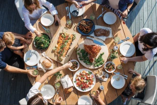 Le Grand Repas : bien manger ensemble
