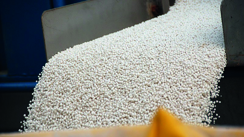 Les engrais perlés bientôt  interdits en agriculture bio