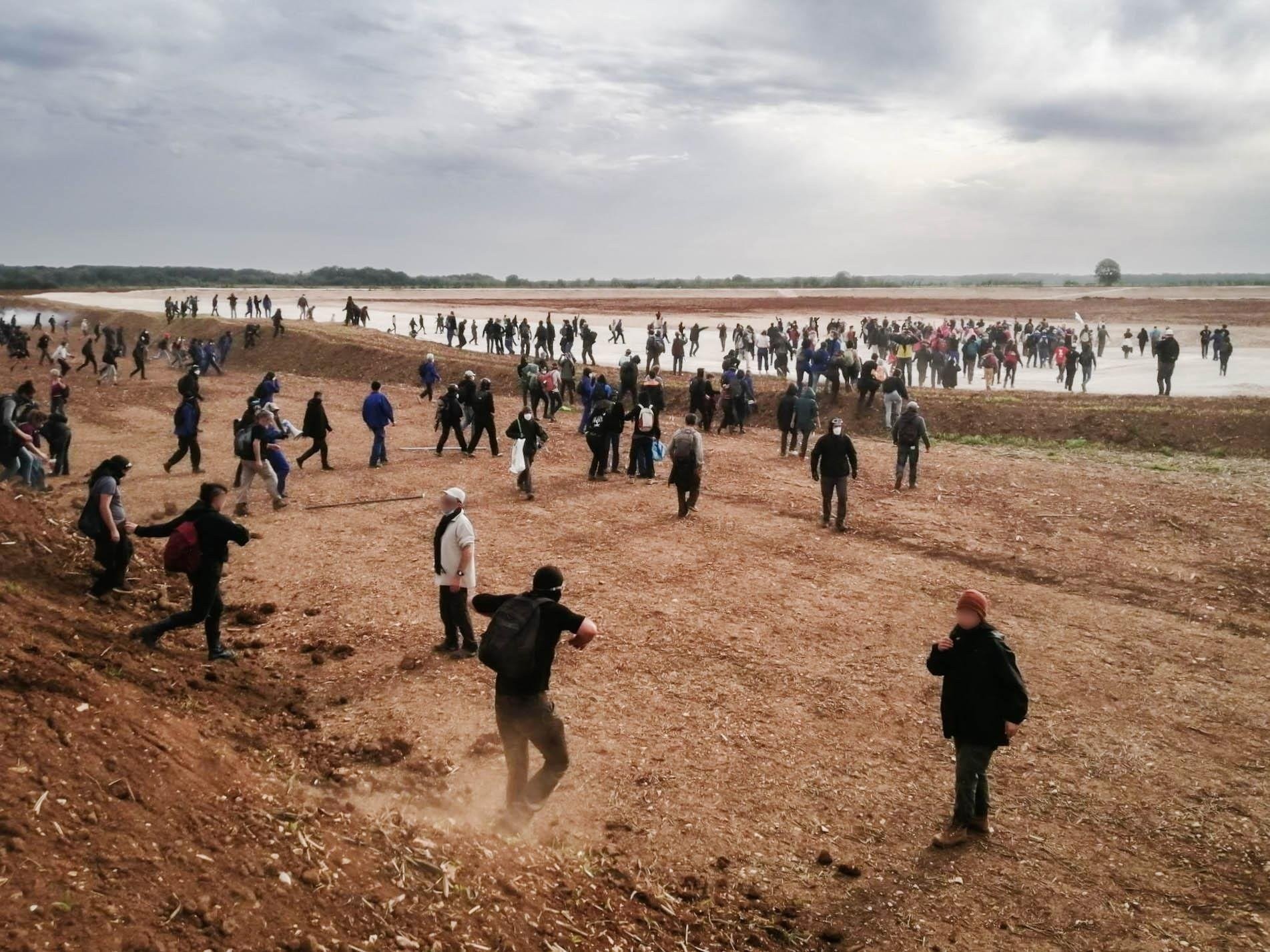 Manifestation «anti-bassines»: jusqu'à 10.000 personnes attendues dans le Poitou 