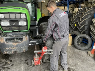 Pourquoi régler le parallélisme sur les tracteurs agricoles ?