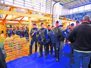 Inauguration du SIA  sous très haute tension