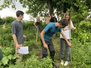 Au lycée du Valentin, le commerce équitable associé à l’agroécologie 