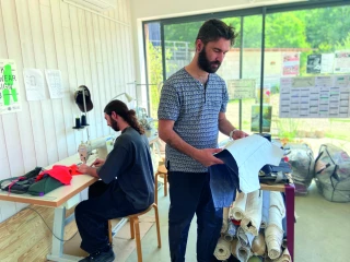 Ce designer drômois rhabille les métiers agricoles