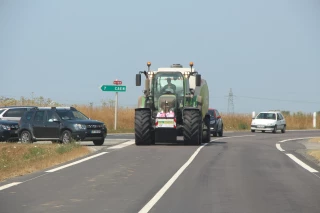 Dimensions et gabarit routiers agricoles : circuler dans les règles