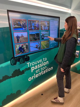 Le camion L’Aventure du Vivant en région du 23 mars au 3 avril